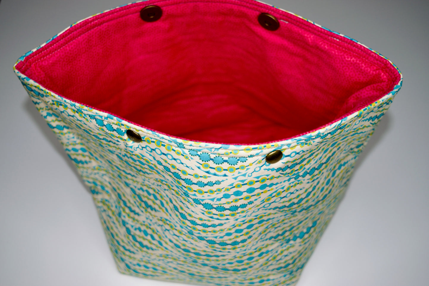 Lime and Blue Waves / Hot Pink Dots Medium Snap Pouch