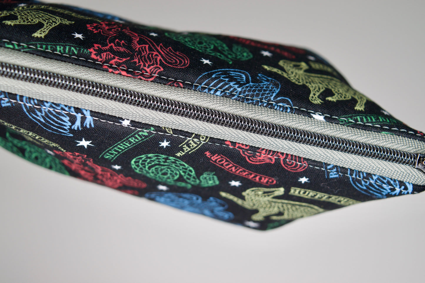 Harry Potter / Gray and White Stripes Small Zipper Pouch