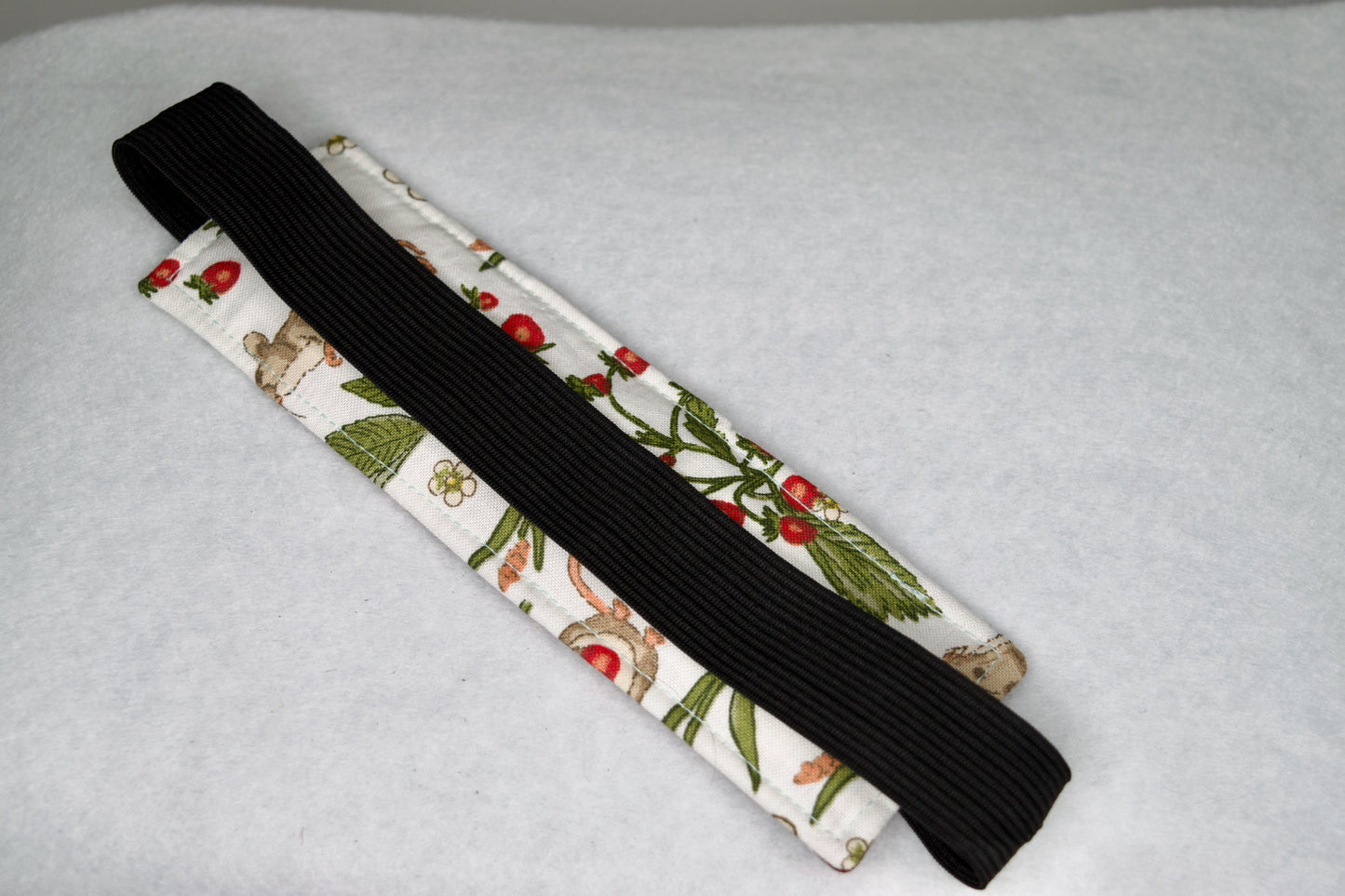 Mice / Red Leaves Elastic Bookmark