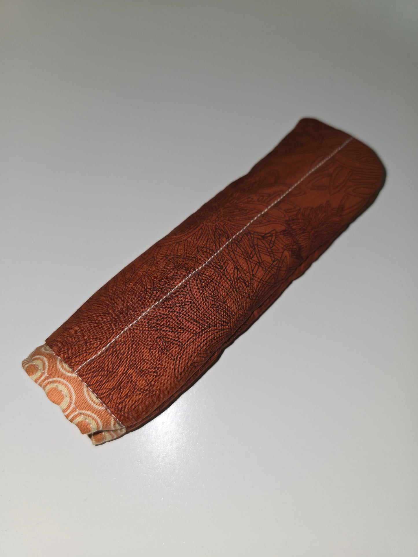 Brown Flowers / Tan Circles Skillet Handle Holder