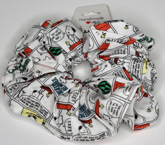 Jumbo Peanuts Comic Scrunchie