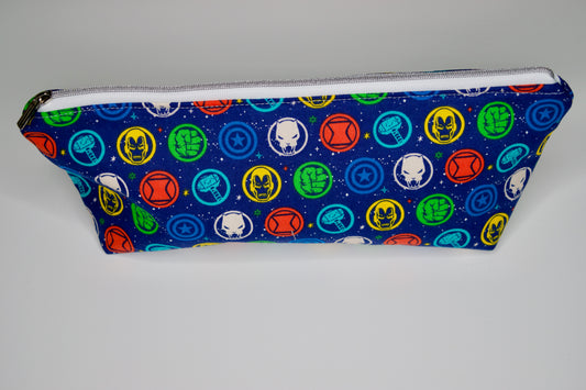 Marvel / Gray and White Stripes Small Zipper Pouch