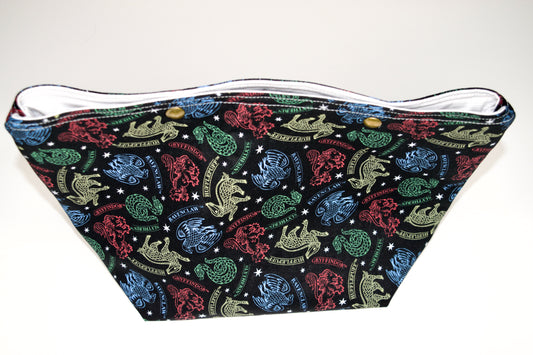 Harry Potter / Gray and White Stripes Medium Snap Pouch