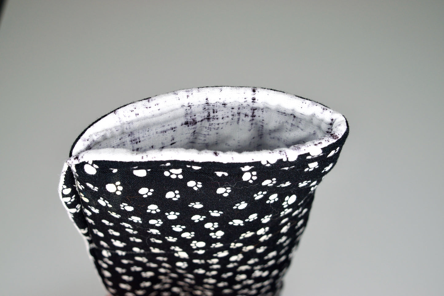 Black and White Paws / Black and White Grunge Hair Tool Case