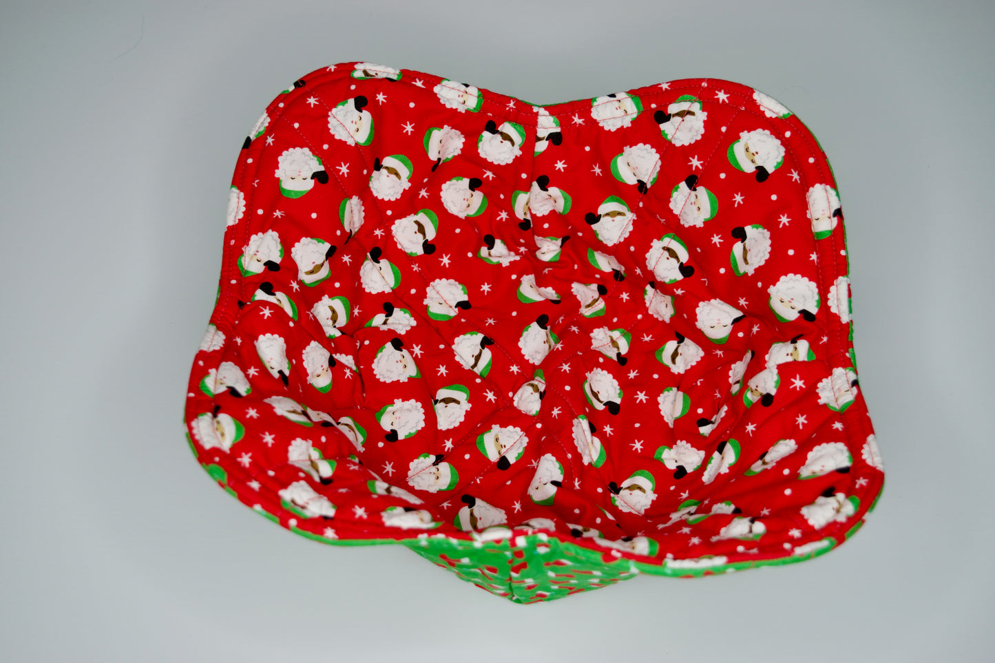 Santa / Stockings Large Bowl Cozy