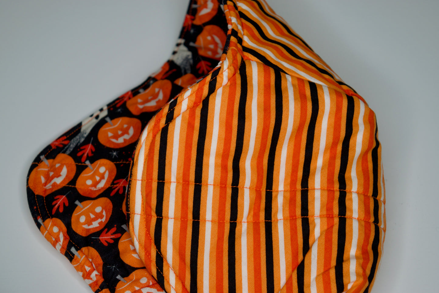 Pumpkins and Ghosts / Stripes Large Bowl Cozy