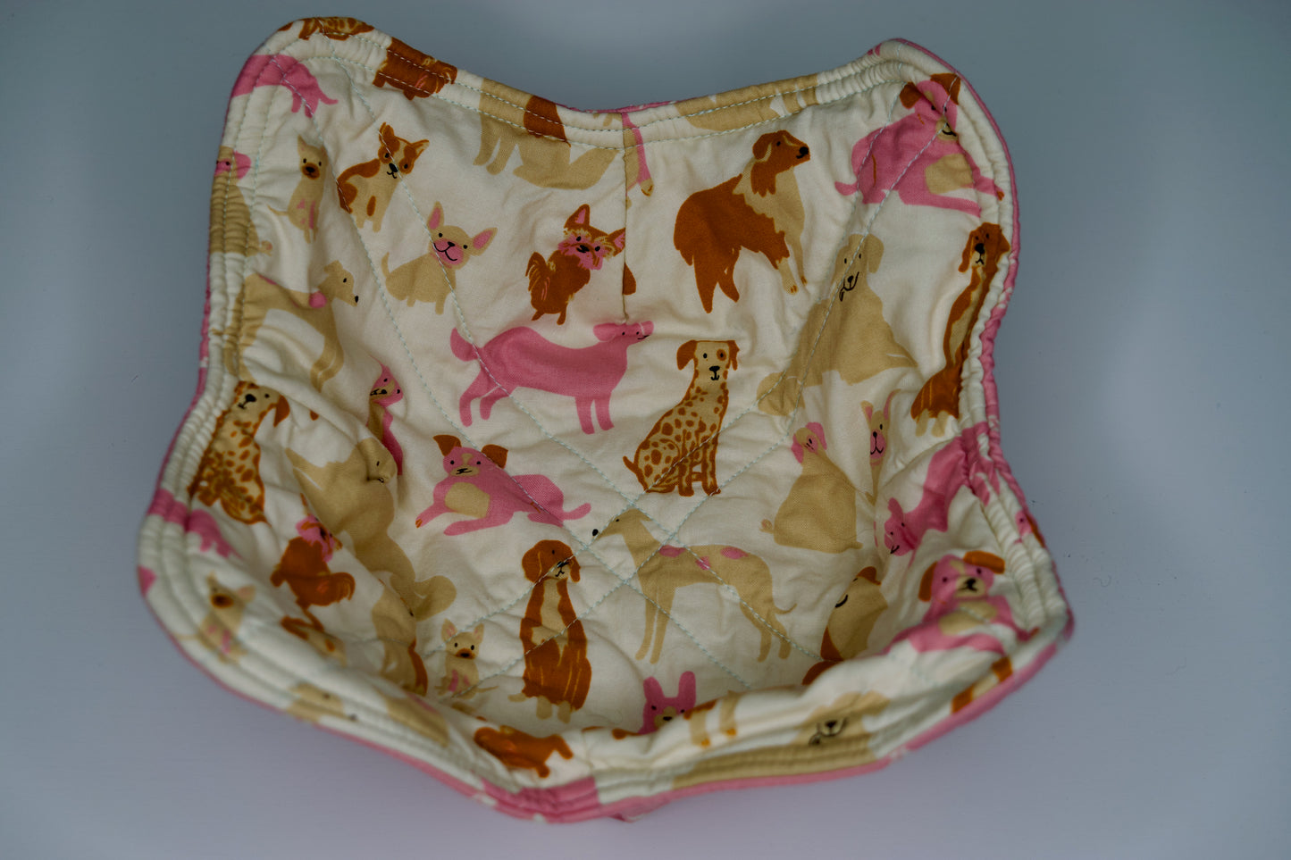 Dogs / Pink and White Paws Medium Bowl Cozy