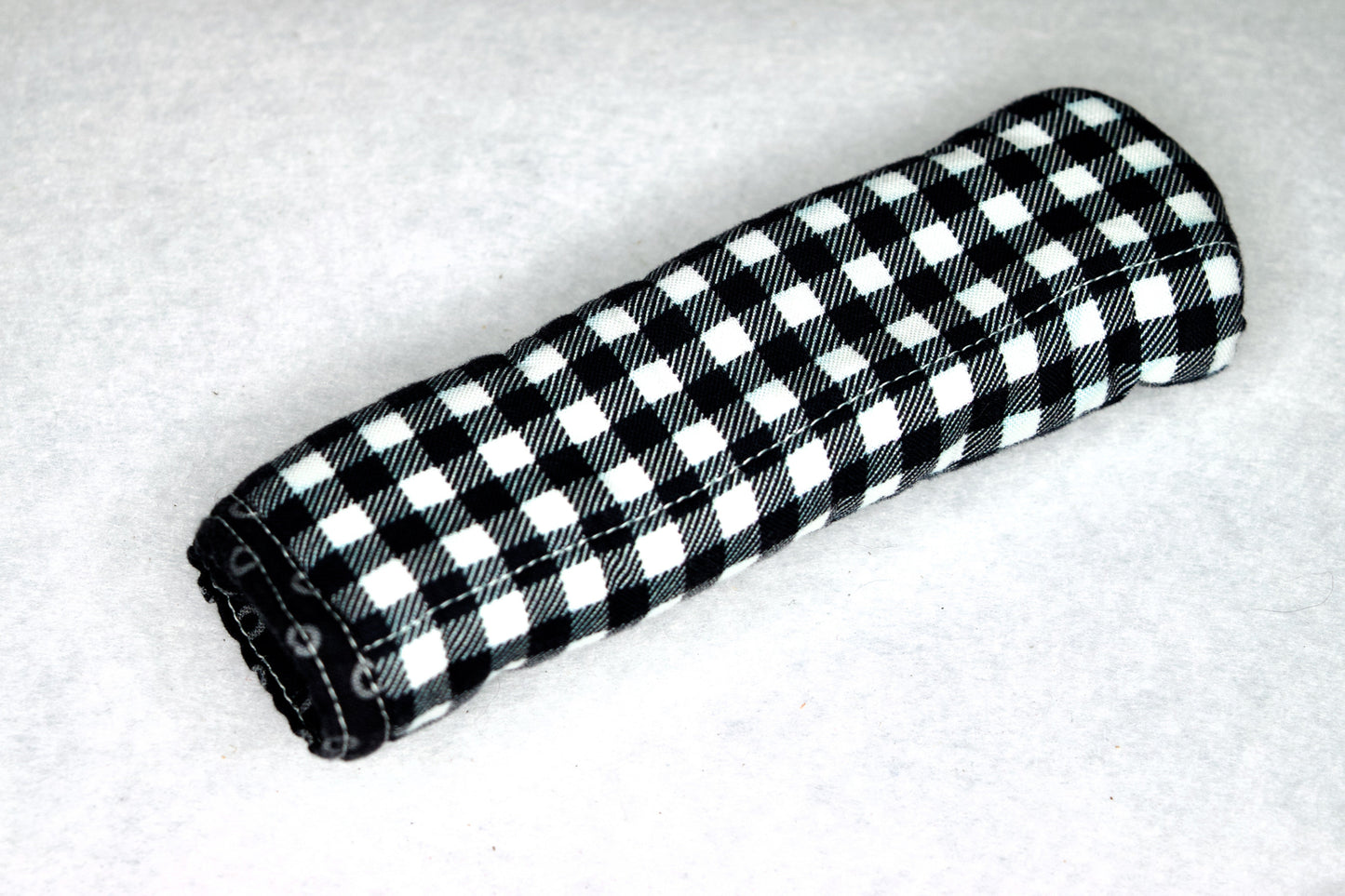 Black Plaid / Black and Gray Dots Skillet Handle Holder
