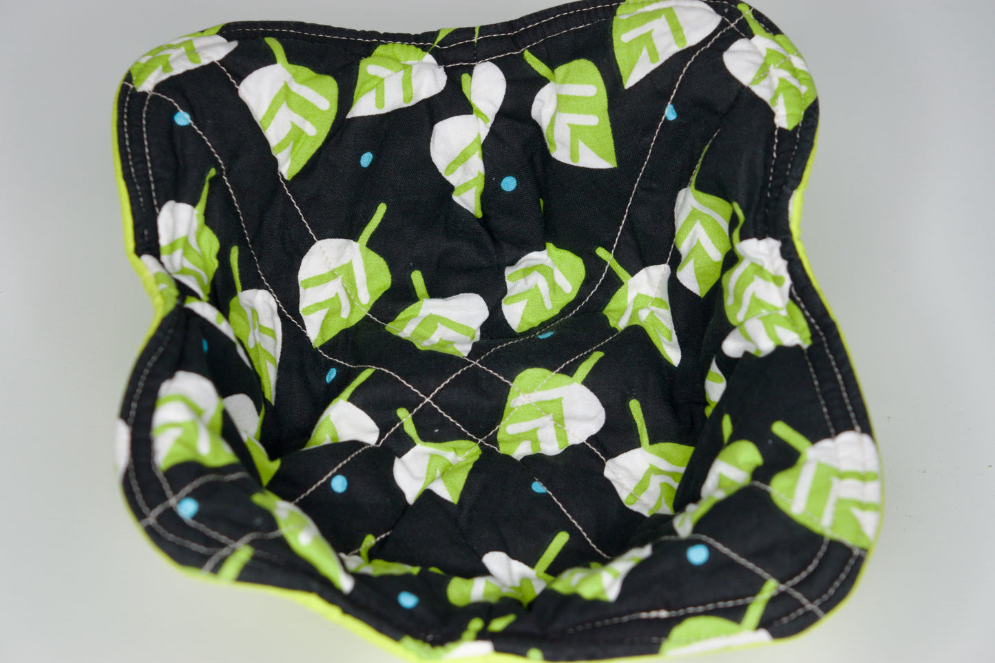 Leaves / Lime Green Small Bowl Cozy