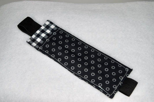 Black Plaid / Black and Gray Dots Elastic Bookmark