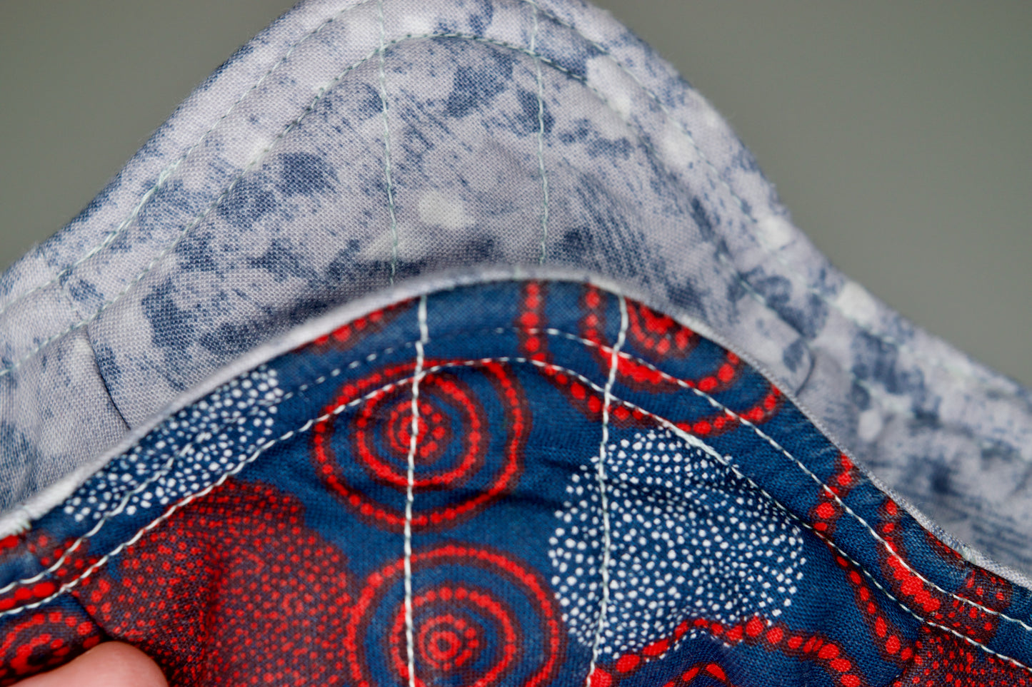 Red Circle / Gray Mini Bowl Cozy