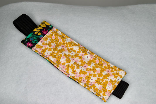Flowers and Vines / Gold Flowers Elastic Bookmark