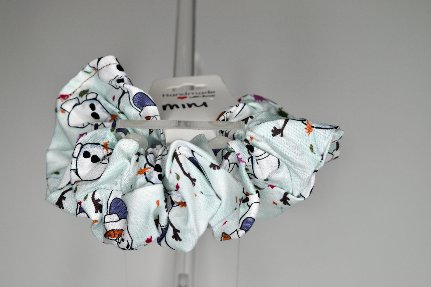 Mini Jumbo Olaf Scrunchie