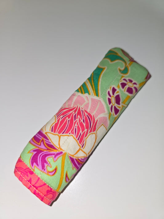 Mint Flowers / Pink Skillet Handle Holder