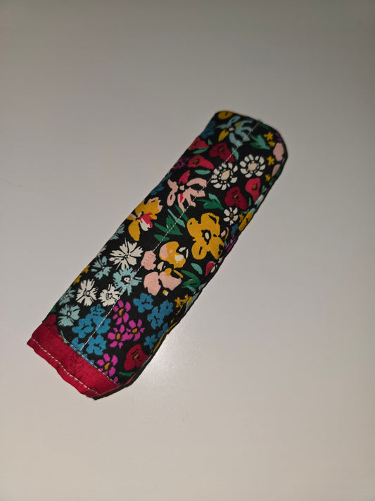 Wildflower / Red Flowers Skillet Handle Holder