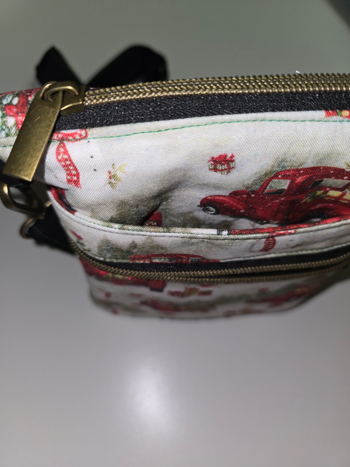 Red Christmas Trucks / Black Crossbody Bag