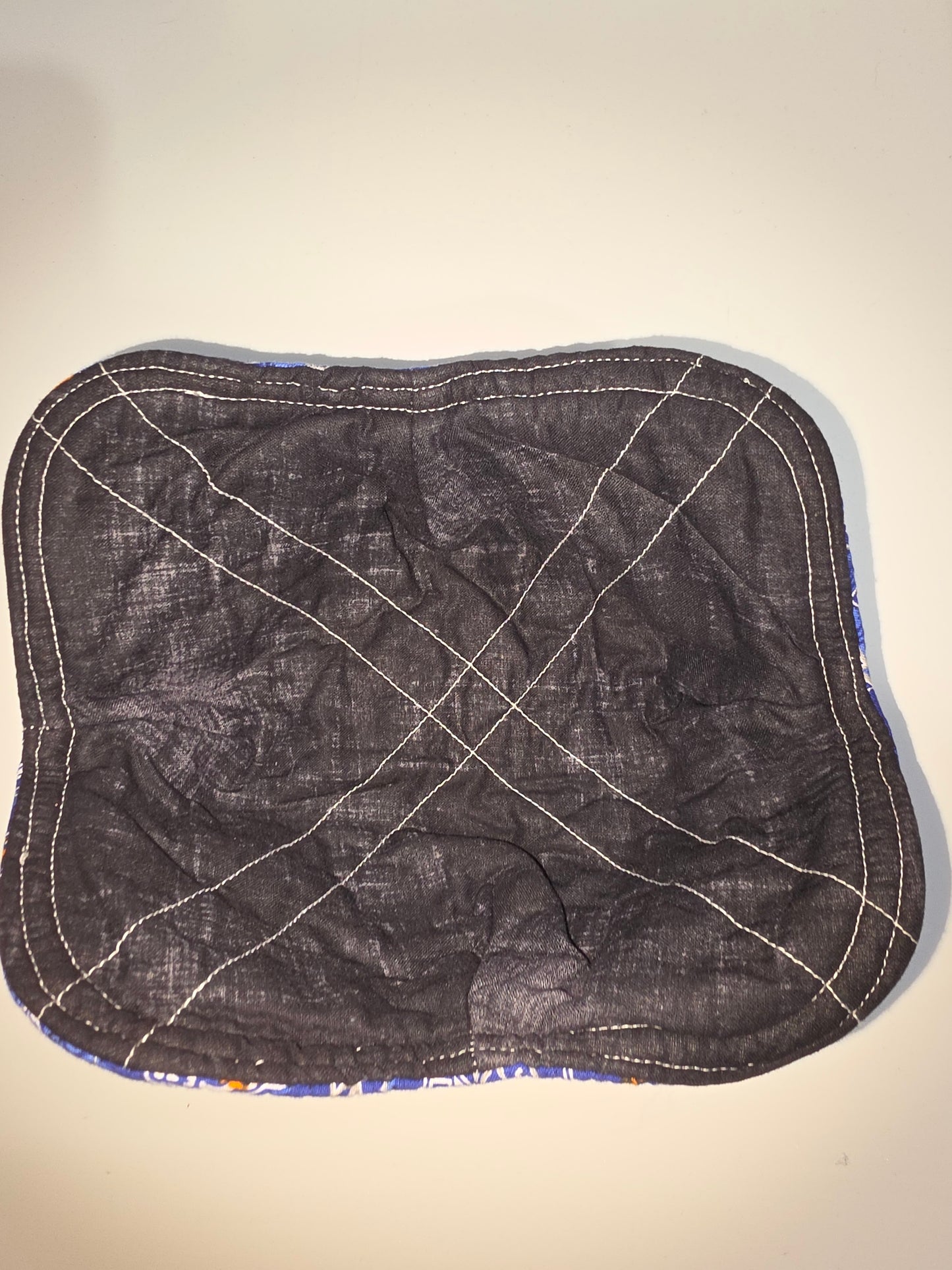 Memphis / Black Small Bowl Cozy