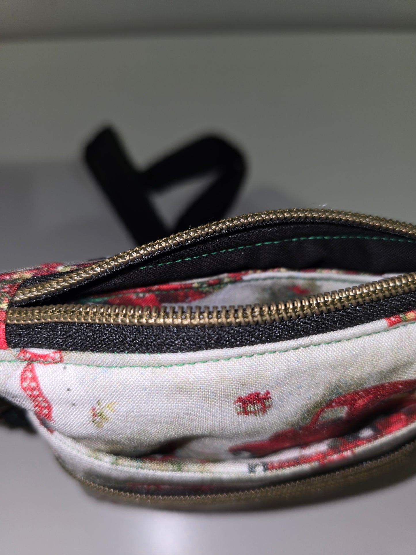 Red Christmas Trucks / Black Crossbody Bag