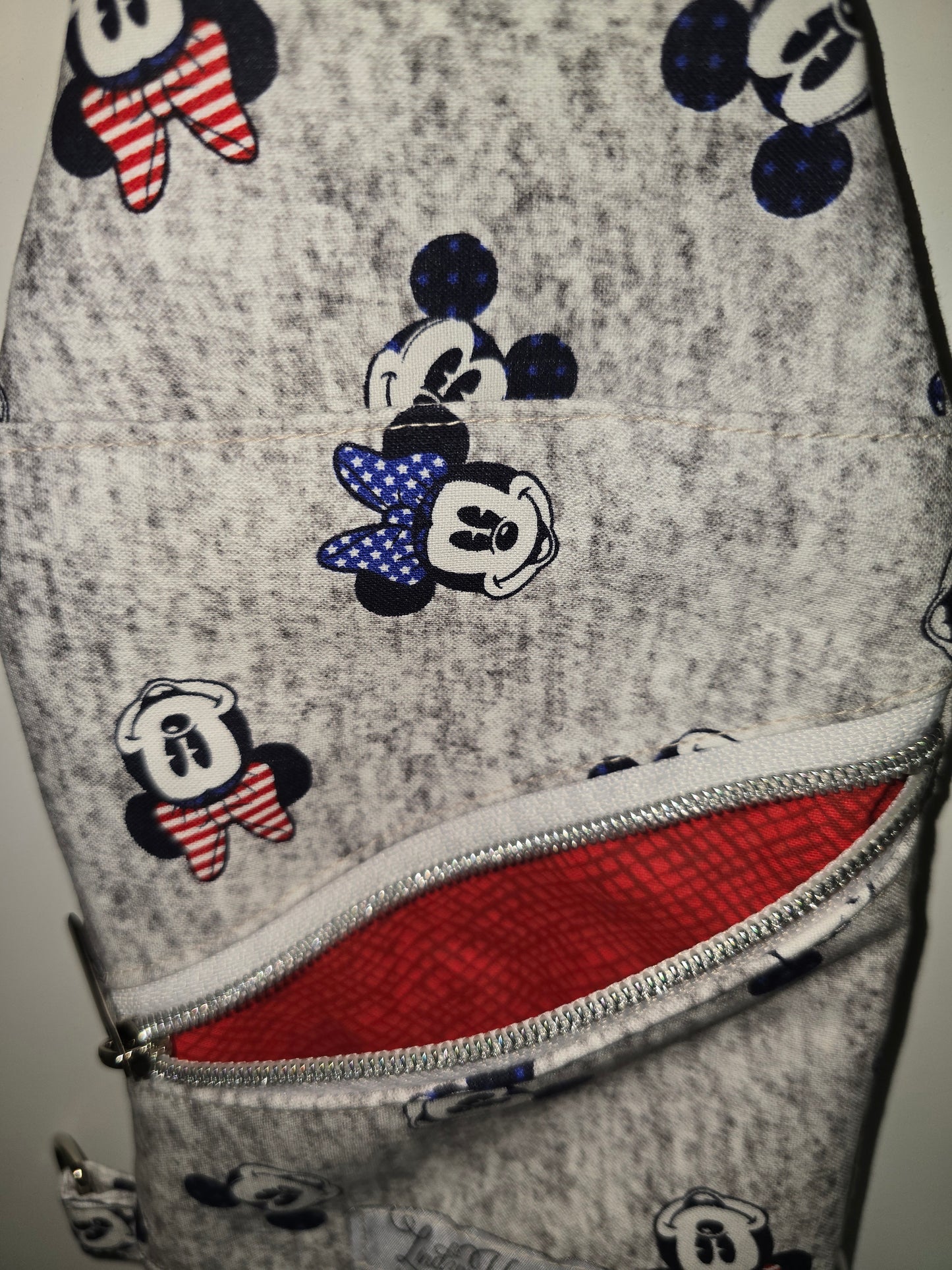 Mickey and Minnie / Red Lattice Crossbody Sling