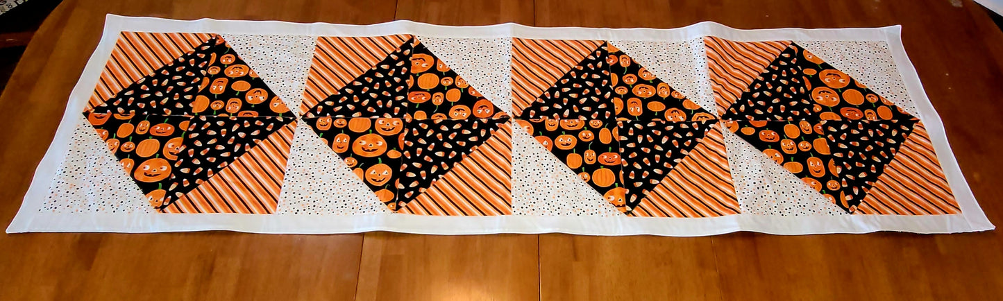 Reversible Diamond Halloween / Fall Table Runner